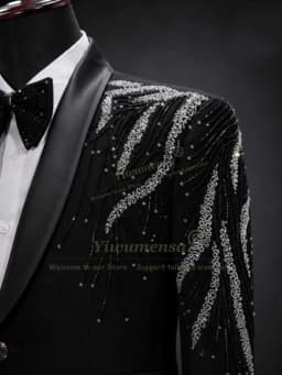 Luxury Men Suit Sets 2 Pieces Shawl Lapel Crystal Blazer Customized Double Breasted Beads Rhinestone Coat Pants Terno Masculinos