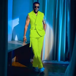 2025 Summer Hot 2 Pieces Jacket Pants Single Breasted Notch Collar High Quality Business Male Clothing Sleeveless Fashion