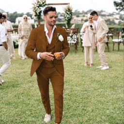 Summer Linen Men Suits 3 Piece Chic Single Breasted Peak Lapel Outfits Fashion Daily Casual Slim Groom Wedding Party Tuxedo