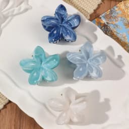 4Pcs Multicolor Flower Hair Claw Clips for Women Girls Nonslip Cute Fashion Hair Accessories Small Hairpin Crab Barrette Style