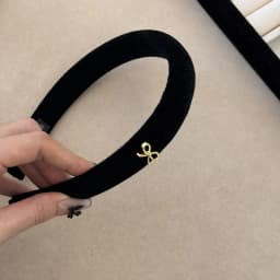 Korean autumn winter atmosphere headband women's 2024 new high cranial top velvet headband high sense retro hair accessories