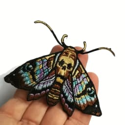 1PC Colorful Moths Embroidered Patch Iron On Sew On Patches For Clothing Cap Bag Jacket DIY Gift Nature Badge With Hot Adhesive
