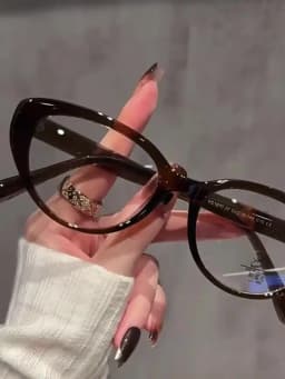 Retro Cat Eye Korean Myopia Glasses Fashionable Anti Blue Light Near Sight Glasses Ultra Light Unisex Transparent Eyewear