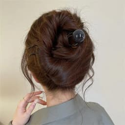 Fashion Colored Pearl U-Shaped Hair Sticks Hairpin Hair Fork Bun Sweet Trendy Acrylic Hair Clip for Women Girls Hair Accessories
