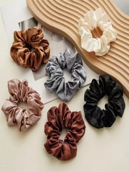 12pcs Multiple Mixed Color Outfits for Women Fashionable and Bright Satin Large Intestine Hair Rings High Elasticity Comfortable