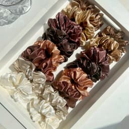 12pcs Multiple Mixed Color Outfits for Women Fashionable and Bright Satin Large Intestine Hair Rings High Elasticity Comfortable