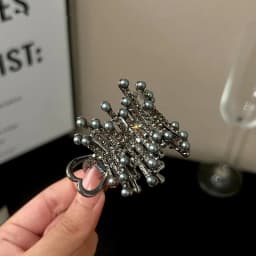 Fashion Irregular Metal Hair Claw Clip Women Shiny Rhinestone High Ponytail Shark Hairpins for Girls Hair Accessories Headwear