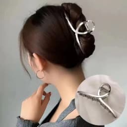 Metal Hair Clip Fashion Barrettes Korean Geometric Black Bow knot Hair Claw for Women Thick Thin Accessories Bath Crab Clamp