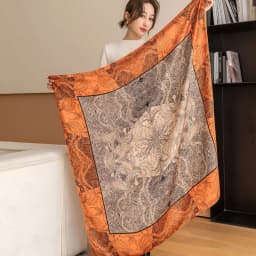 Luxury Horse Print Square Scarf Vintage Imitation Silk Shawl Scarf Women Windproof Outdoor Head Wrap 110*110cm