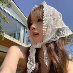 French Chic Alice White Lace Triangle Hair Wrap Fashion Accessory 