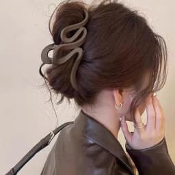 Elegant Large Brown Geometric Hair Claw For Women Girls Sweet Hair Ornament Claw Clip Hair Clip Hairpin Fashion Hair Accessories