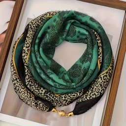 Thin Sun Protection Scarf Women Magnetic Clasp Small Square Shawl Chiffon Elegance Silk Air Conditioner Neck Protection Scarves