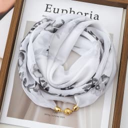 Thin Sun Protection Scarf Women Magnetic Clasp Small Square Shawl Chiffon Elegance Silk Air Conditioner Neck Protection Scarves