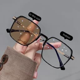 New Fashion Photochromic Myopia Glasses Men Women Color Changing Eyeglasses Anti UV Sunglasses Luxury Short-sighted Eyewear -2.5