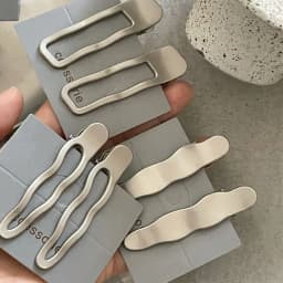 2pcs Silver Color Metal Silver Wave Line Hairclip With Geometric Hollow Alloy Duckbill Clips Side Bangs Female Ladies Hairpins