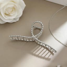 Punk Metal Hair Claw Clip for Thick Liquid Irregular Pattern Barrettes Hair Non-Slip and Stylish Accessory Silver Color Hairpin