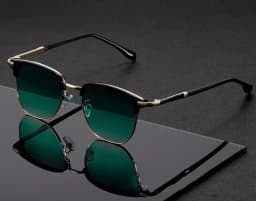 New Vintage Square Sunglasses Women Men Brand Metal Frame Sun Glasses Female Eyewear Sunglasses for Male Female Eyeglasses