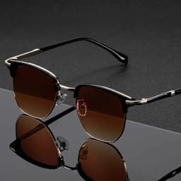 New Vintage Square Sunglasses Women Men Brand Metal Frame Sun Glasses Female Eyewear Sunglasses for Male Female Eyeglasses