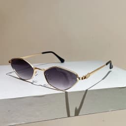 Sun Glasses for Women UV Protection Alloy Shades Driving Irregular New Small Cat Eye Sunglasses Diamond Pattern Small Fashion