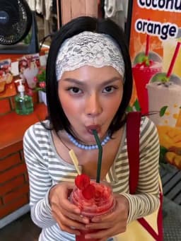 Sweet Wide Lace Hair Band Girls Hollow Lace Elastic Headwrap Hair Accessories Women Fashion Hollow Wide Headwear Hair Hoop