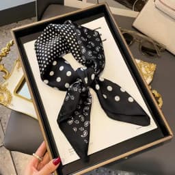 Luxury Chain Print Small Square Scarf Simulated Silk Thin Neck Scarf Fashion Sunscreen Headscarf For Women 70x70cm