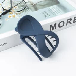 Hair Clip Seamless Plastic Duckbill Claw Women Large Hair Clamp for Women Girls Simple Hairpins Styling Tools Hair Accessories