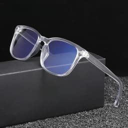 Classic Square Men's and Women's Fashionable Anti Blue Light Glasses Suitable for Daily Wear