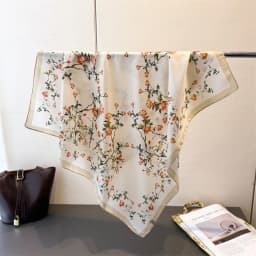 Luxury New Printed Scarves Women's Silk Scarf Spring and Summer Floral Decorations Small Neckties Hairbands Bags Wholesale