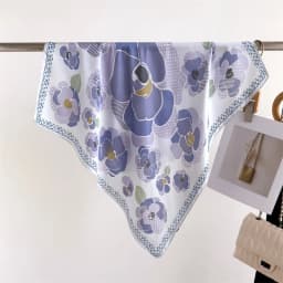 Luxury New Printed Scarves Women's Silk Scarf Spring and Summer Floral Decorations Small Neckties Hairbands Bags Wholesale