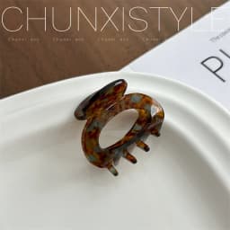Elegant Acetate Hair Claw Medium Size Sweet Hair Clip Shark Clip Women Hair Accessories Headwear
