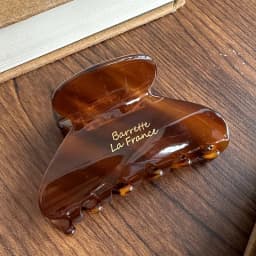 Elegant Acetate Hair Claw Medium Size Sweet Hair Clip Shark Clip Women Hair Accessories Headwear