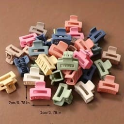 5/10/20/30 Pieces of Colorful, Small-Sized Kid’s Clip-On Hair Accessories with a Lattice Design – Valentine’s Day.