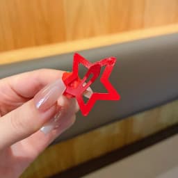 5 Red Star Hair Clips Strawberry BB Clips Suitable for Daily Use Hair Accessories