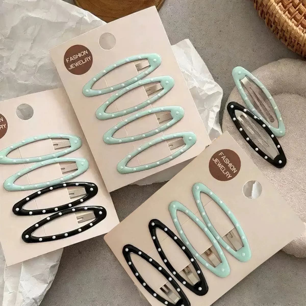4Pcs Polka Dot Oval Hairpin Girl Heart Seamless Side Clip Simple and Sweet Break Clip Ins Girl Hairpin
