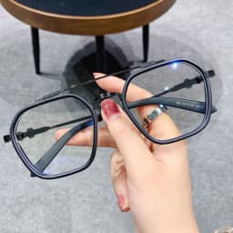Classic Anti Blue Light Glasses Fashion High-end Frame Glasses Black Anti-radiation Glasses for Women Men