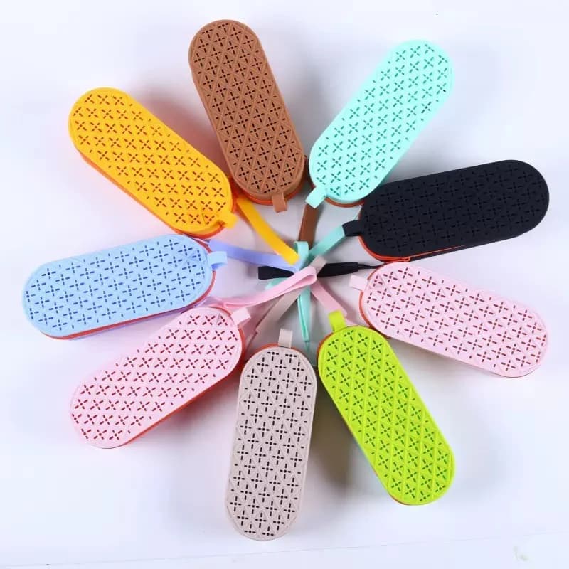 2026 New Silicone Swimming Glasses Organizer Protector Soft Glasses Case Swimming Gear Glasses Protector Student Products