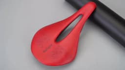 The New BALUGOE Carbon+Leather Road Bike Saddle MTB Bicycle Saddles Mountain Bike Racing Saddle PU Breathable Soft Seat Cushion