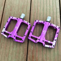 High Strength Mountain Bike Pedals CNC Aluminum Alloy Polished Hollow Thickened Flat 3 Bearing Non-slip Bicycle Pedals