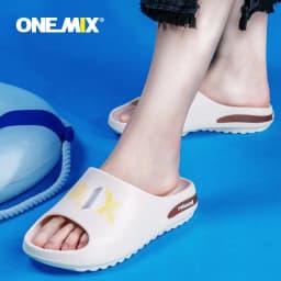 ONEMIX Original Men Indoor Sandals Slipper Summer Casual Outdoor Non-slip Beach Wadding Shoes Adult Male Cartoon Home Flip Flops