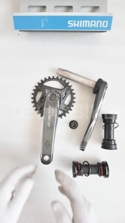 SHIMANO Groupset CUES U6000 CRANKSET FC-U6000-1 and Bottom Bracket BB-MT500-PA BB-MT501 Original Parts