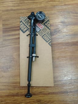 ROCKSHOX-High Pressure Fork and Shock Pump, 600 PSI, Ideal for Boxxer and Rear Shock Service, TL-PUMP-HP6-A1