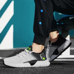 Fashion Outdoor Men Runnning Shoes Lightweight Jogging Sport shoes Men Sneakers Breathable Casual Shoes Mesh Comfortable Zapatos