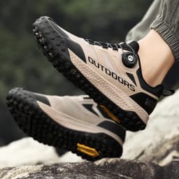 New Waterproof Hiking Shoes for Men Sneakers Breathable Trekking Men's Sports Shoes Casual Outdoor Non-Slip Trainers