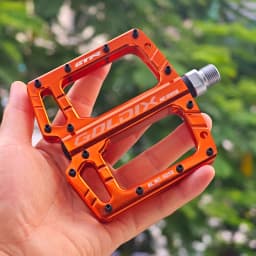 GOLDIX Free Shipping New 3-Bearing Mountain Road Bike Sealed Bearing Pedals High Strength Non-Slip Pedals Bicycle Accessories
