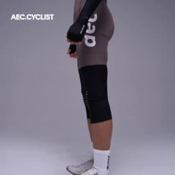 AEC.CYSLIST Fleece Cycling Leg Warmers Reflective Logo Short Leg Protection Compression Knee Cover Bicycle Road Bike Knee Sleeve