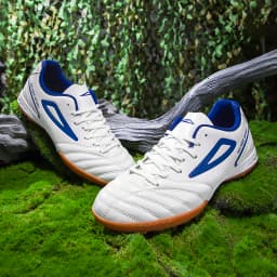 Men Football Boots Professional Original Resistant Comfortable Football Shoes Turf Studded Male Indoor Casual Match Soccer Shoes