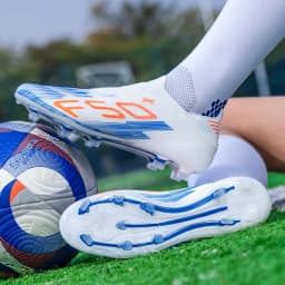 New Men's Football Boots Cleats Indoor Turf Futsal Grass Ultralight Sport Professional Soccer Shoes Comfortable Adult Non-Slip