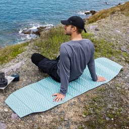 Naturehike R2.0 Folding Moisture-proof Mat Thickened Egg Nest Moisture-proof Sleeping Pad Outdoor Hiking Backpacking Foam Mat