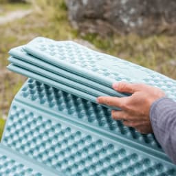 Naturehike R2.0 Folding Moisture-proof Mat Thickened Egg Nest Moisture-proof Sleeping Pad Outdoor Hiking Backpacking Foam Mat