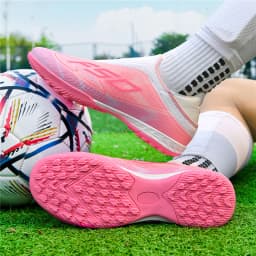 New Men Football Boots Breathable High-quality Sports Shoes Ultralight Soccer Shoes High Ankle Futsal Non-Slip Outdoor Match